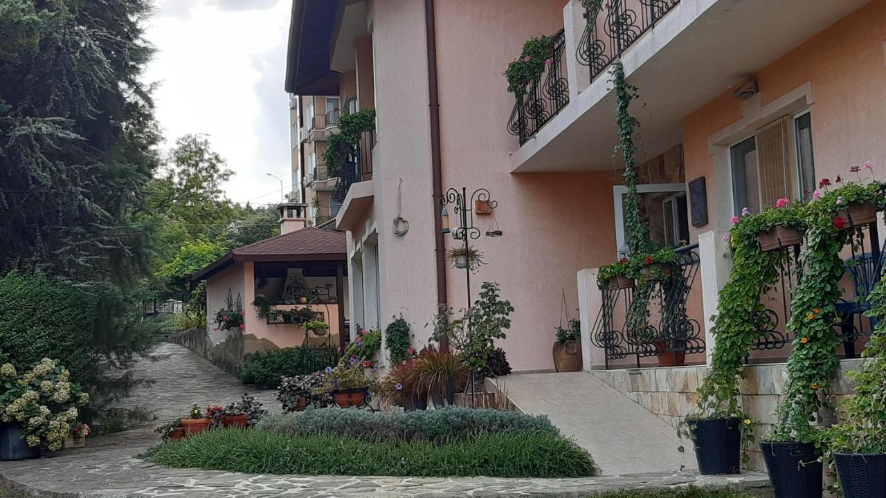 Motivi Hotel Άγιος Κωνσταντίνος και Ελένη Εξωτερικό φωτογραφία