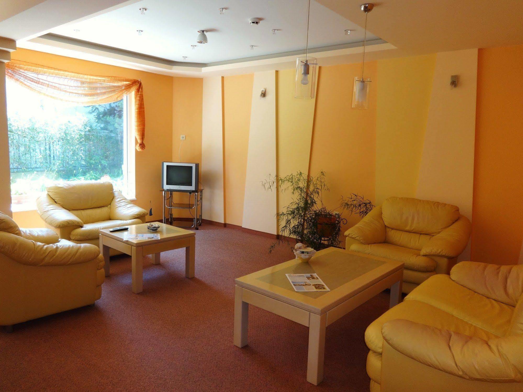 Motivi Hotel Άγιος Κωνσταντίνος και Ελένη Εξωτερικό φωτογραφία